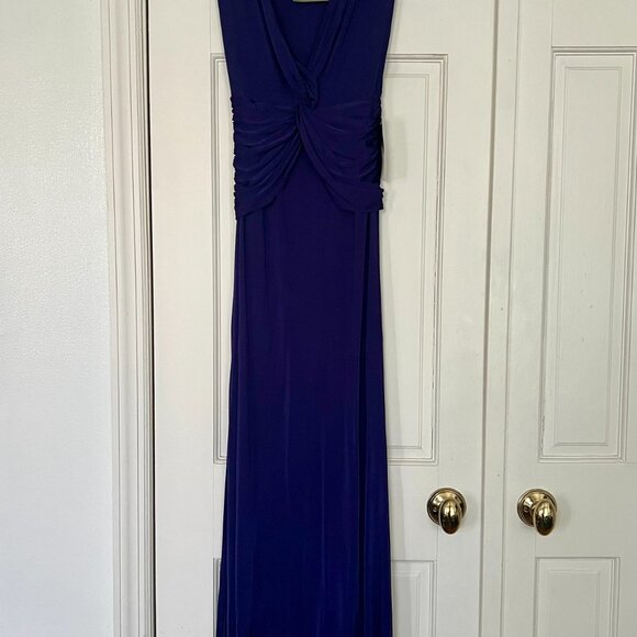 Chiara Boni La Petite Robe  Kinj Twisted V-Neck Gown - Picture 5 of 6